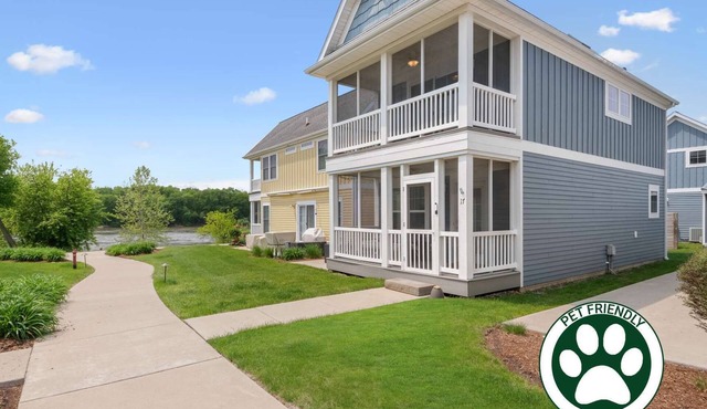 On Cloud Wine | Cottages at Heron's Landing