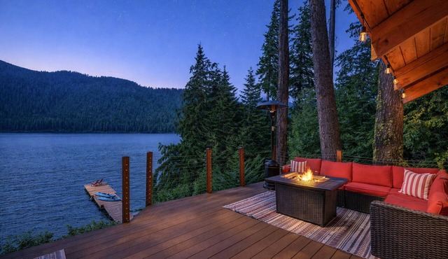 On Fish Lake | Views | Private Dock | Deck | BBQ