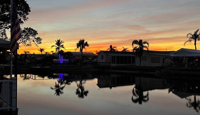 On Golden Pond 1-bedroom home overlooking pond in Punta Gorda, FL