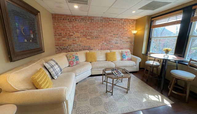 On Main Street - Apartment B - Berlin, MD