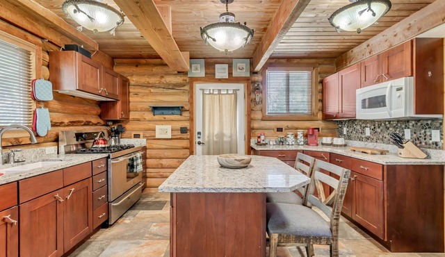 On Mountain Time Cabin