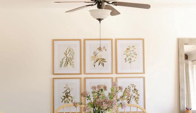 On one of the 𝗜𝘀𝗹𝗮𝗻𝗱'𝘀 𝗯𝗲𝘀𝘁 𝗯𝗲𝗮𝗰𝗵𝗲𝘀; enjoy sun, sand & sea!