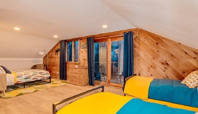 On Stratton Mountain ~Spacious & Comfy Escape~