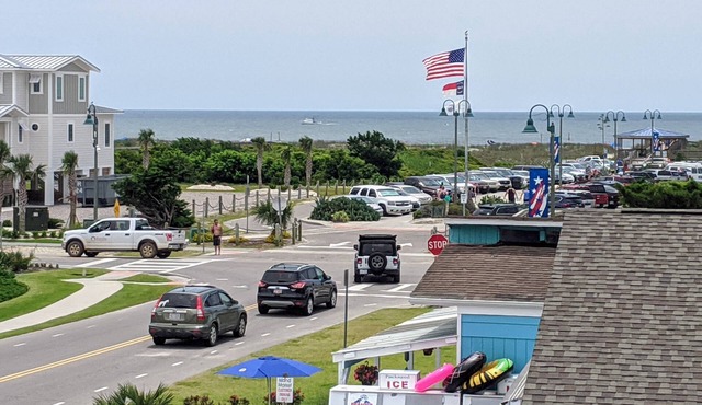 On Sunset Beach Island 1 Bedroom Condo sleeps 4 Water view! Unit 2