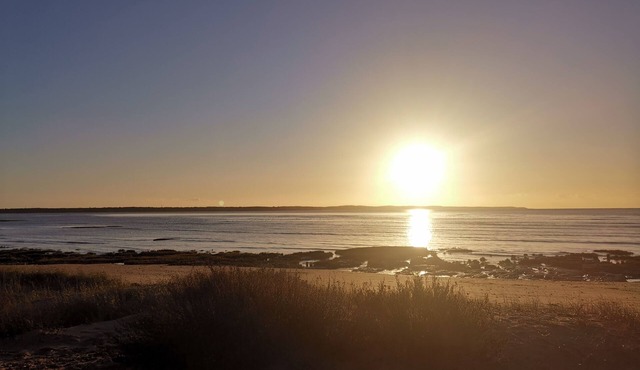 On the beach, facing Oléron. .
