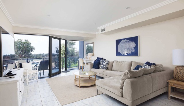 On the Beach, Family Stay, Rock Pools & Views