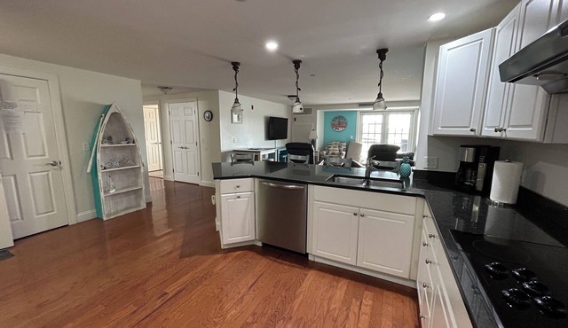 On the Beach-Grand Victorian-Pool-Unit 310