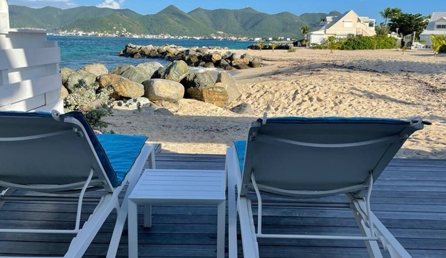 On the beach ! Villa ELBA A French Touch unit, pools, tennis, sea view