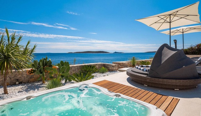 On the beautiful island of Vis, one of the many gems of the Dalmatian coast, lies Villa Visola.