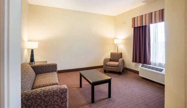 On the Budget: Affordable Getaway at Knights Inn Bunkie! Free Breakfast, Pool