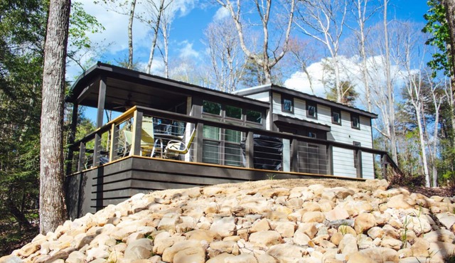 On the Edge at The Retreat at Deer Lick Falls