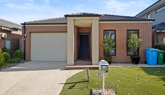 On the Edge of Mornington Peninsula 4 BR House