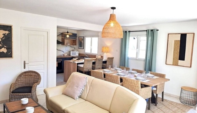 On the beaches of Barneville-Carteret ., 3* gîte