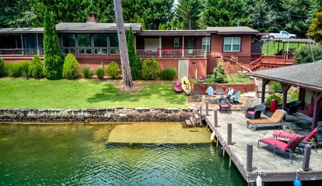 On The Lake - Main House