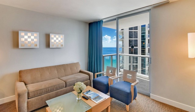 On the Ocean - Marenas Ocean View Apartment