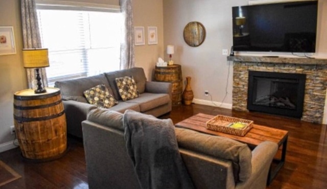 "On the Rocks" Bourbon Trail Getaway