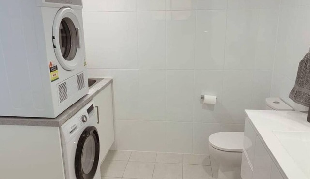 On The Water Strand u28