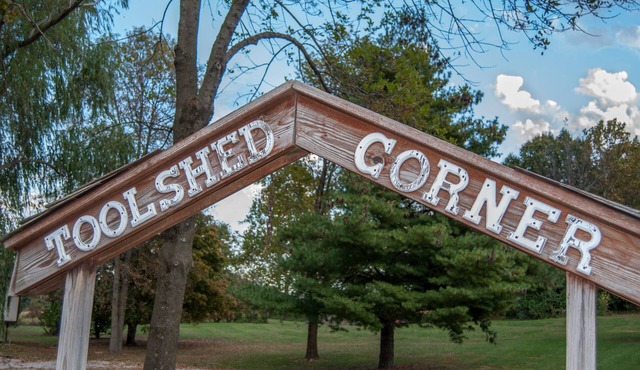 On the Wine Trail - Shawnee & Giant City Minutes Away- Jetted Tubs