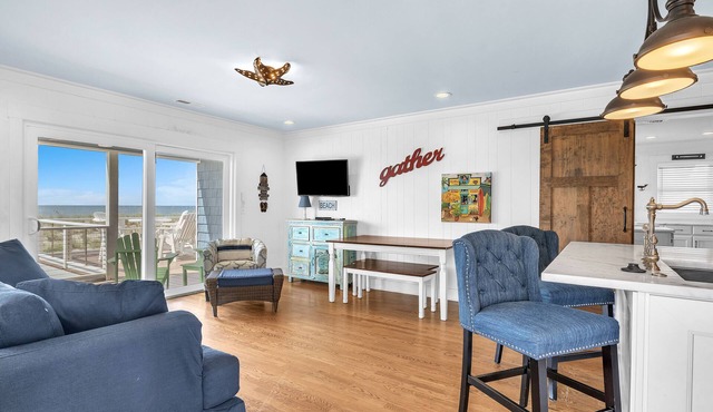 On Turtle Time: Modern Oceanfront Home Ideal for Two Couples or Small Families
