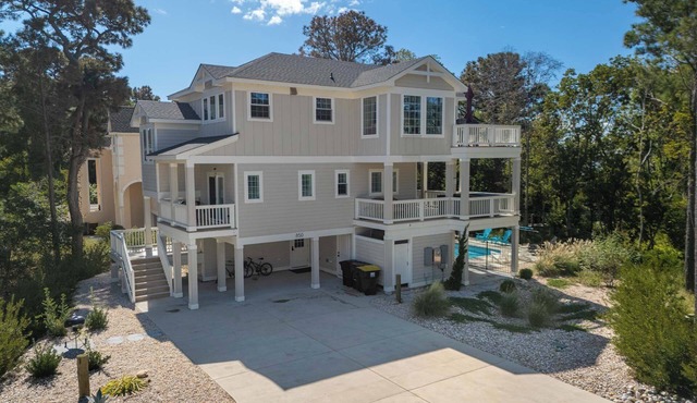 Once Upon a Tide: Stunning Soundfront, Private Pool, Hot Tub, Private Dock