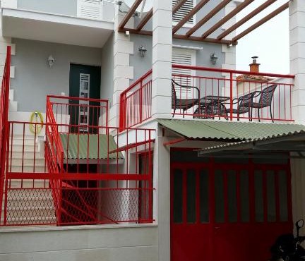 One and a half etage, completely new equipped apartment with terasa and balcony, @ 50 sqm, 75 m off Adriatic beach, in monthly based rental hiring