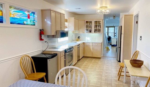 ***ONE AUGUST WEEK LEFT*** June and Sept still available!