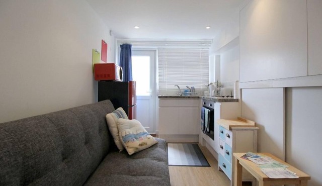 One bed apartment near beach