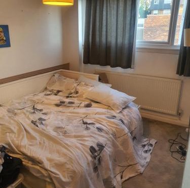 One bed room in three bed room house