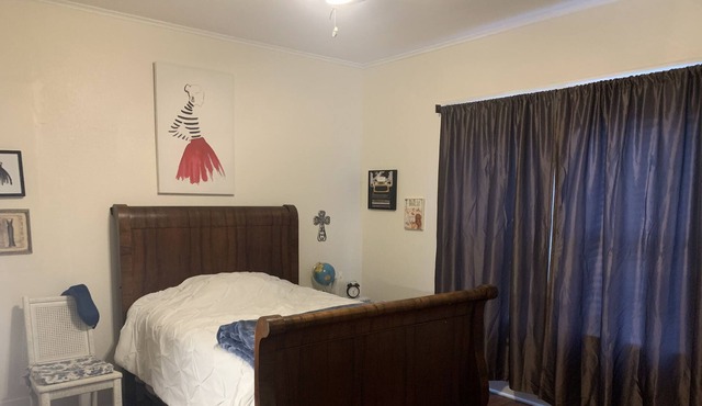 One Bedroom and One Shared Bathroom in Historic Downtown Batesville.