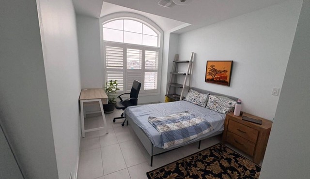 One bedroom and one washroom