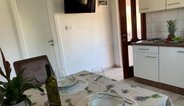 One Bedroom Apartment with Balcony (1)