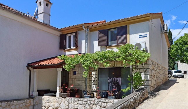 One bedroom apartment with terrace Brseč, Opatija (A-7755-b)
