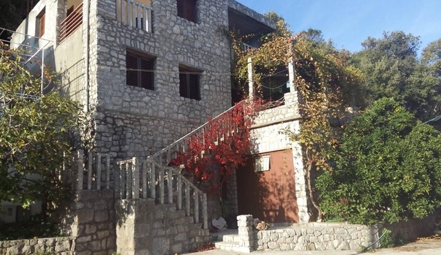 One bedroom apartment with balcony and sea view Cove Crkvice, Pelješac (A-17667-b)