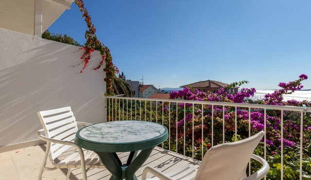 One bedroom apartment near beach Seget Vranjica, Trogir (A-5964-d)