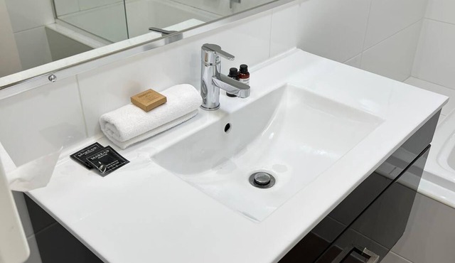 One Bedroom Apartment