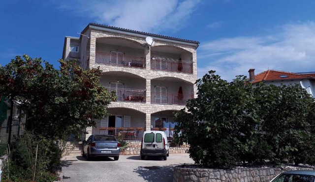 One-Bedroom Apartment Novi Vinodolski near Sea 3