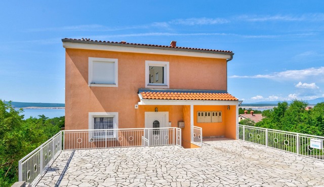 One bedroom apartment with balcony and sea view Dramalj, Crikvenica (A-20803-a)