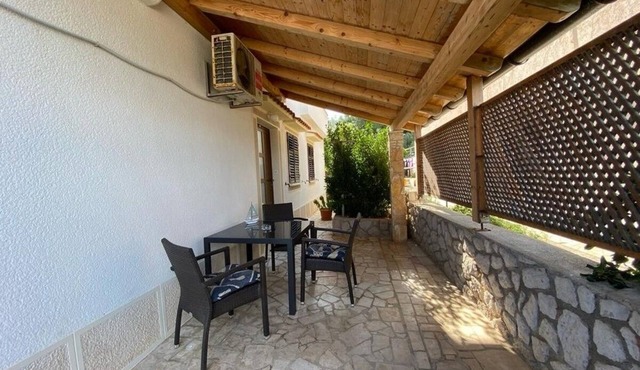 One bedroom apartment with terrace Mali Lošinj, Lošinj (A-7978-c)
