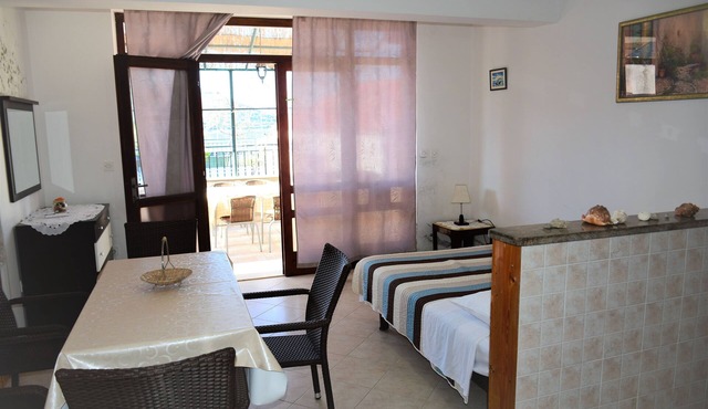 One bedroom apartment near beach Luka Dubrava, Pelješac (A-284-b)