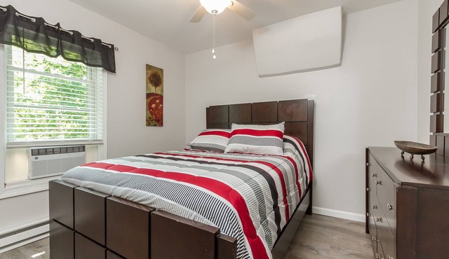 One bedroom apartment in downtown Canandaigua