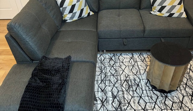 One bedroom apartment in Riverview