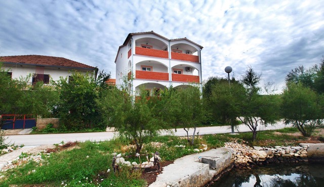 One bedroom Apartment Bajan A2 near the beach
