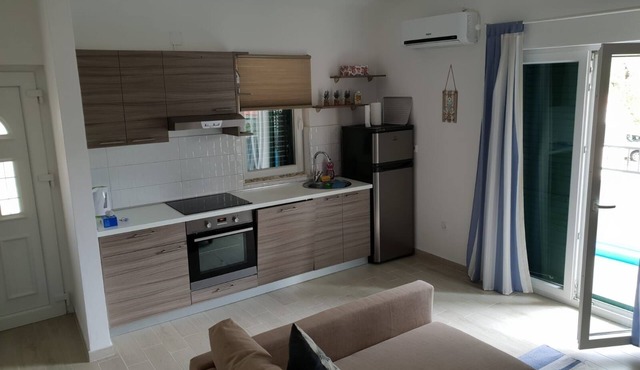 One bedroom apartment with terrace Jadrija, Šibenik (A-18976-a)