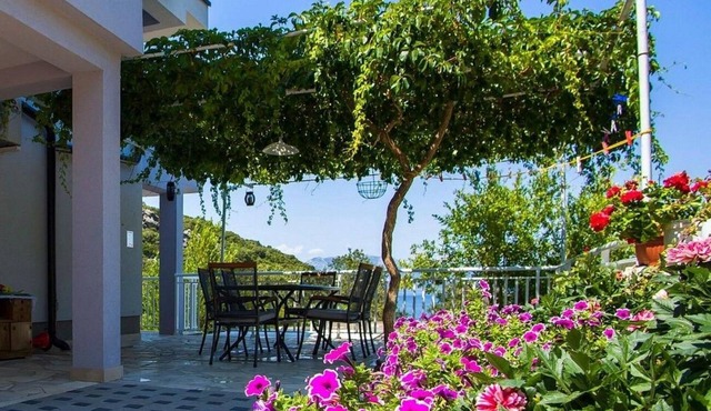 One bedroom apartment near beach Cove Osobjava, Pelješac (A-21927-a)