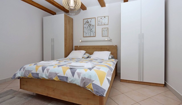 One bedroom apartment with terrace Klenovica, Novi Vinodolski (A-5580-c)