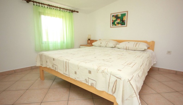 One bedroom apartment with balcony and sea view Kukljica, Ugljan (A-8210-e)