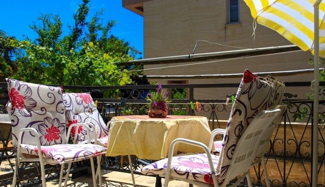 One bedroom apartment with balcony and sea view Makarska (A-15200-a)