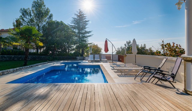 One bedroom apartment with terrace Opatija - Pobri, Opatija (A-16390-a)