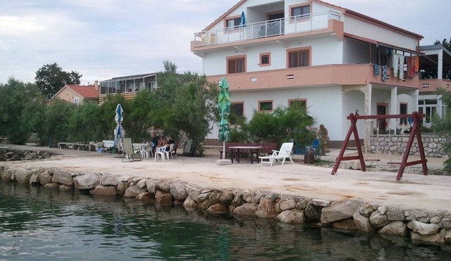 One bedroom apartment near beach Neviđane, Pašman (A-11902-d)