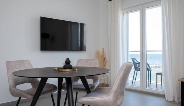 One bedroom apartment near beach Neviđane, Pašman (A-323-c)